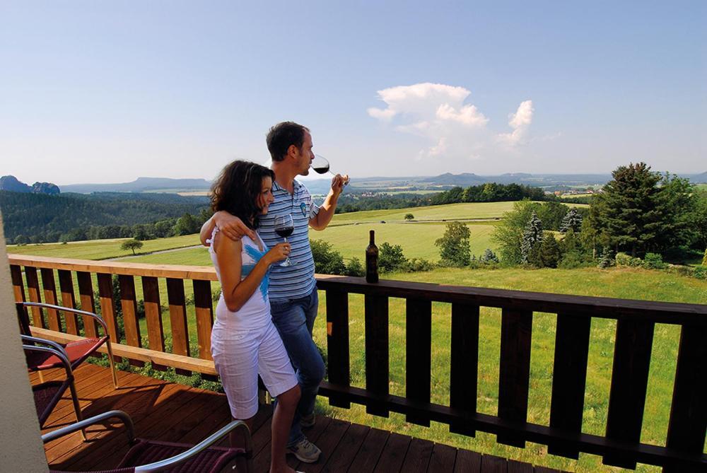 Panorama-Apartments Weinberghaus Mittelndorf Eksteriør billede