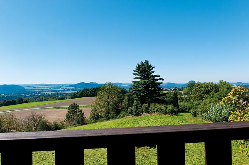 Panorama-Apartments Weinberghaus Mittelndorf Eksteriør billede